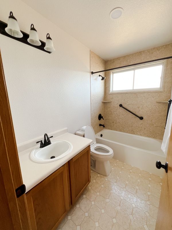 Top Bathroom Remodeling Companies in Fox Island, WA